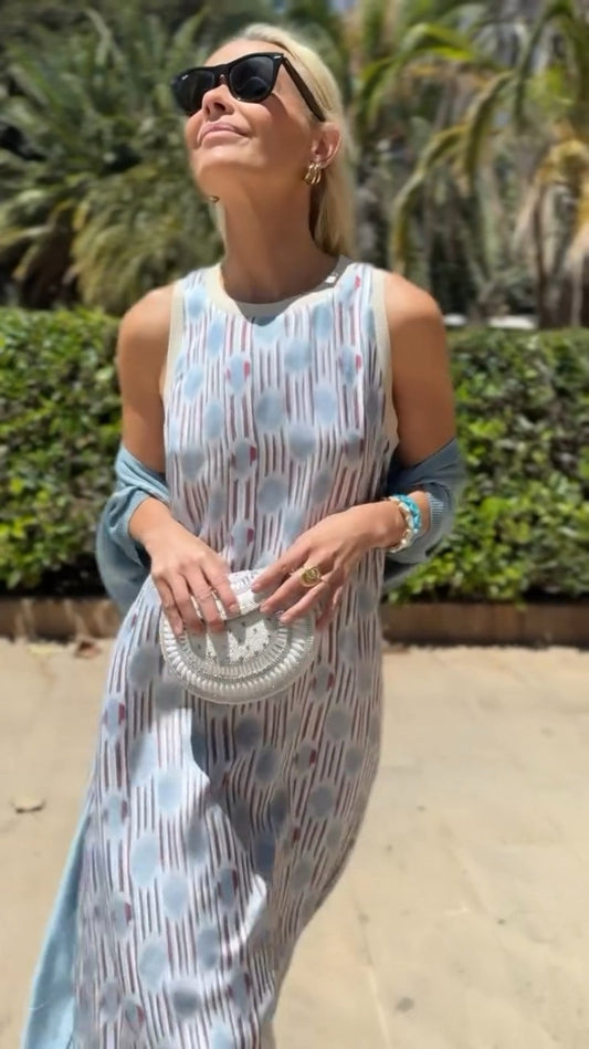 Ondina | Elegante vestido largo con chal a juego