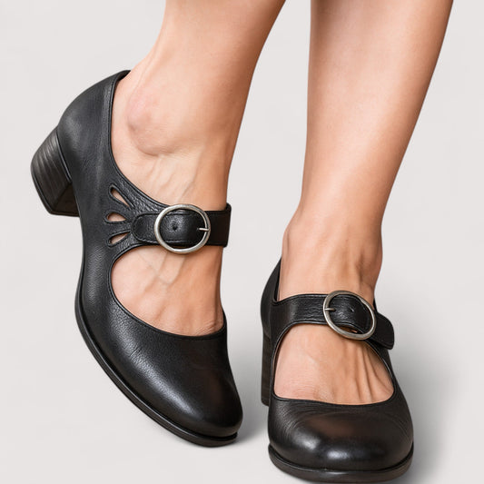 Clara | Escote elegante en ecopiel