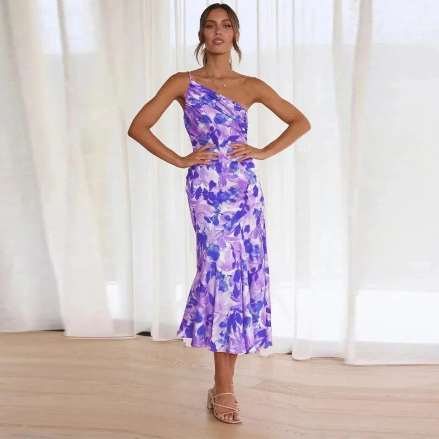 Jenny | Elegante vestido floral de verano
