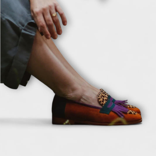 Fallon – Mocasín Marrón con Estampado de Leopardo